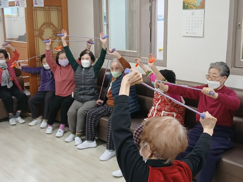 12.9 밴드1.jpg