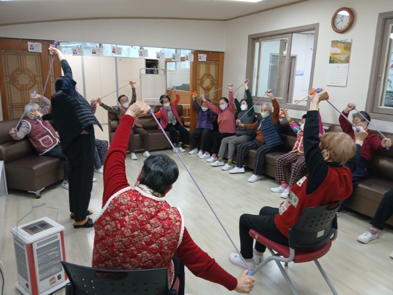 12.9 밴드2.jpg