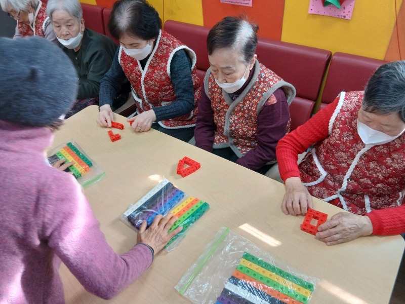 12.15 인놀치2.jpg
