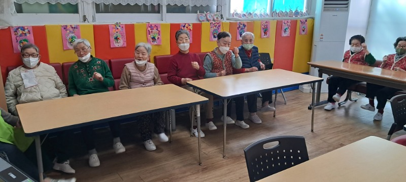 2.6 음악1.jpg