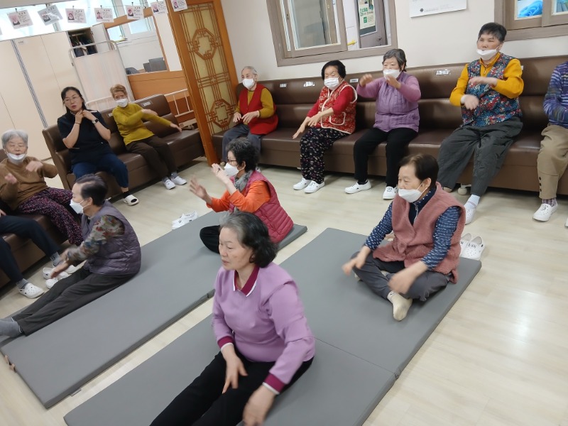 3.26 멧돌1.jpg