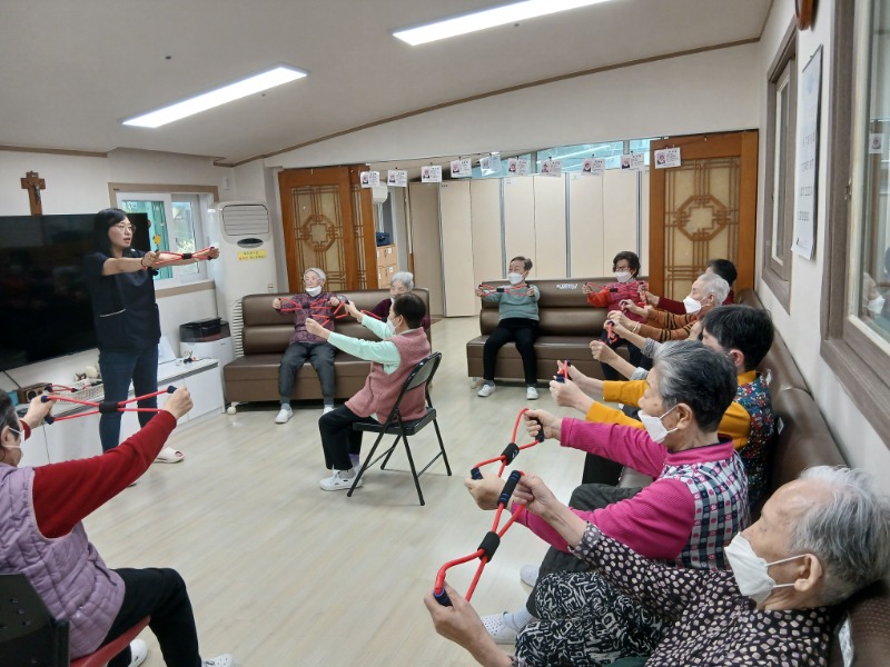 4.2 밴드2.jpg