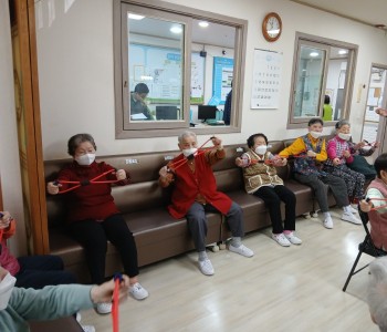 4.2 밴드1.jpg