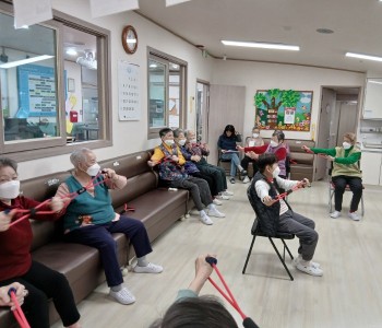 4.3 밴드1.jpg