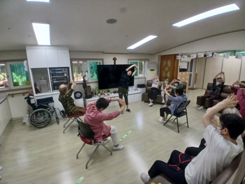 6.10 밴드3.jpg