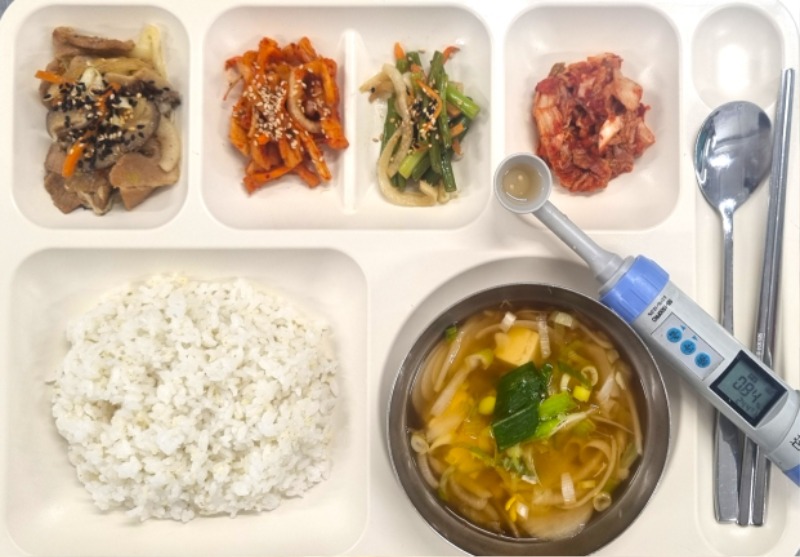 6.29 석식.jpg