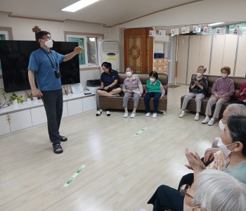 6.18 웃음1.jpg