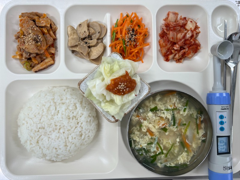8.25 석식.jpg