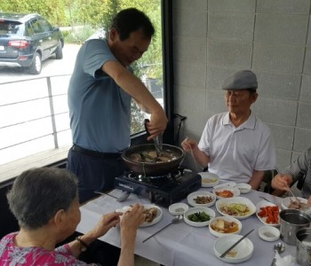 2018년 8월 14일 어르신 외식행사 이미지